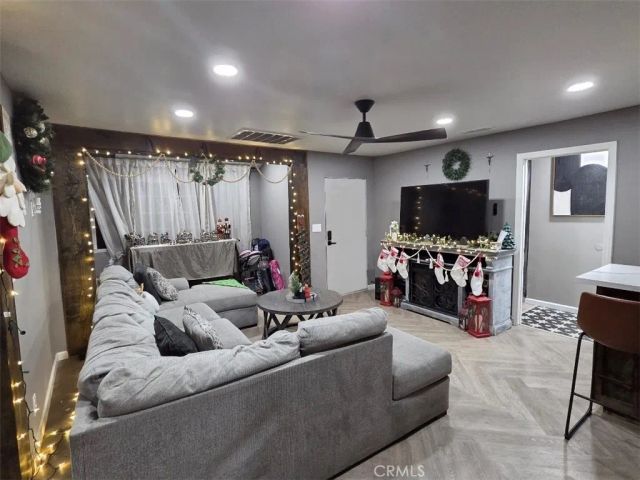 651 RECORD, East Los Angeles, CA 90023