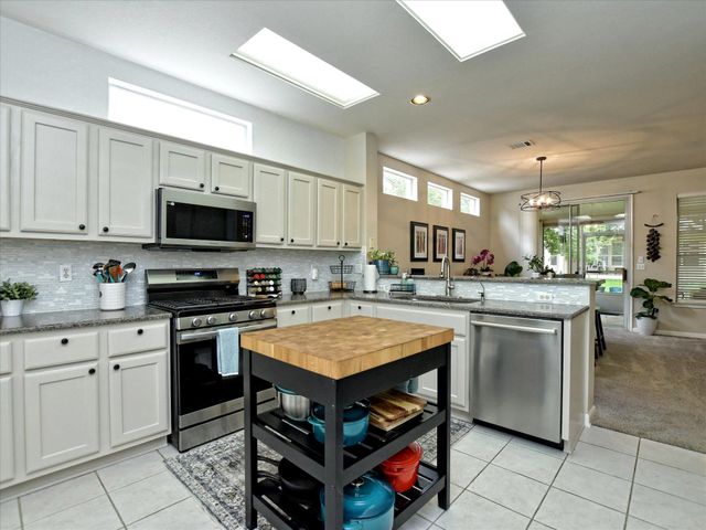 116 Running Water ST, Georgetown, TX 78633