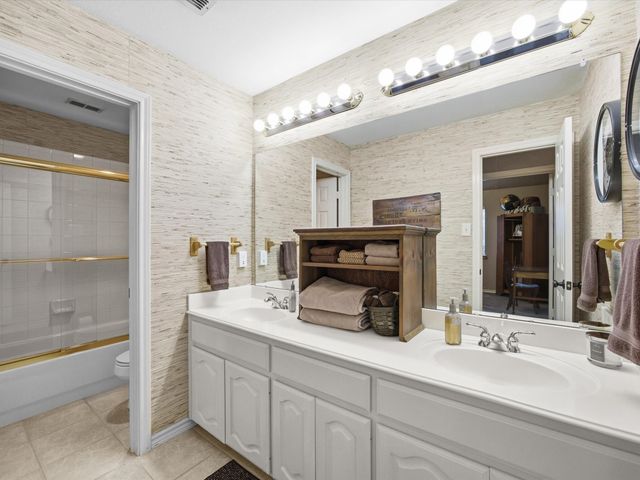 3404 Windsor Parkway, Corinth, TX 76210