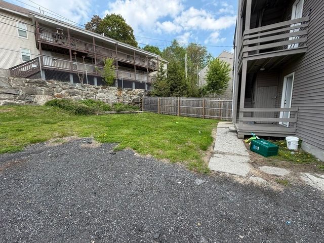35 North St, Worcester, MA 01605