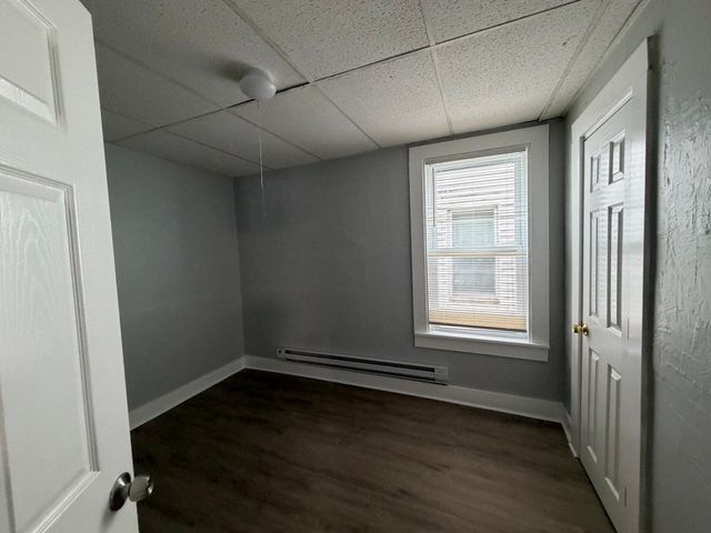 35 North St, Worcester, MA 01605