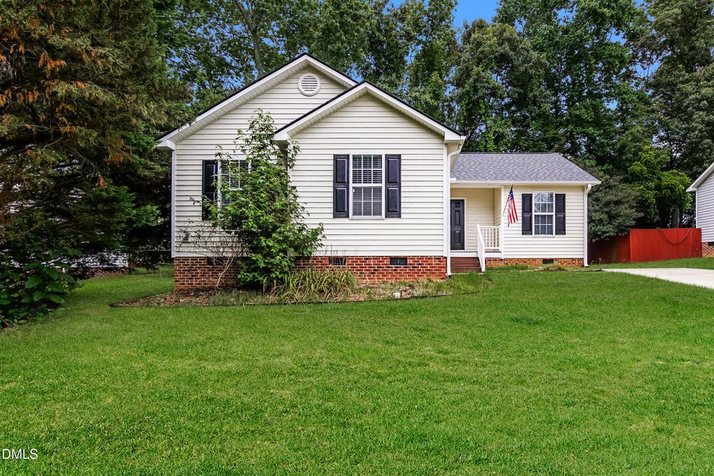 153 Cambridge Elm Drive, Clayton, NC 27520