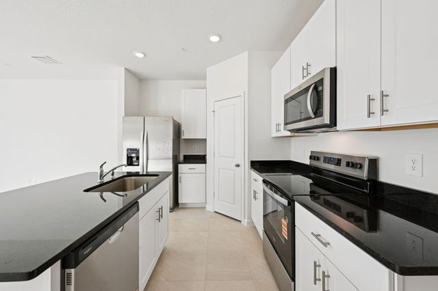 617 Salisbury Circle, Fort Pierce, FL 34982