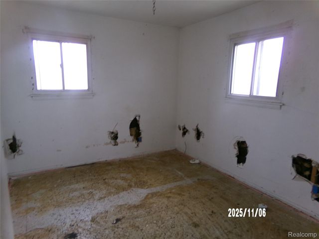 420 Pingree Avenue, Flint, MI 48503