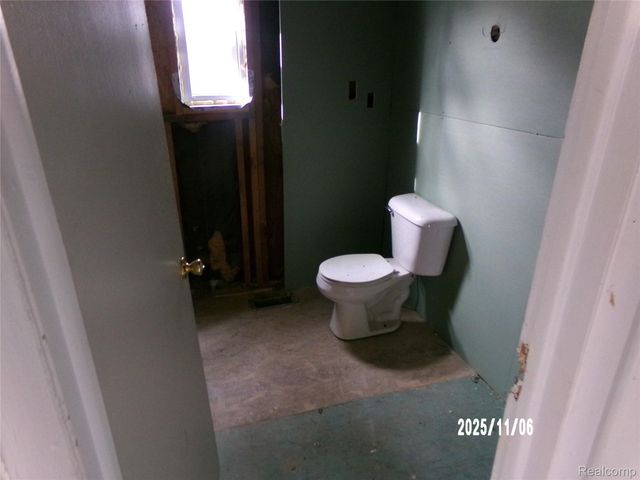 420 Pingree Avenue, Flint, MI 48503