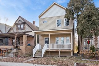 841 N Lombard Avenue, Oak Park, IL 60302