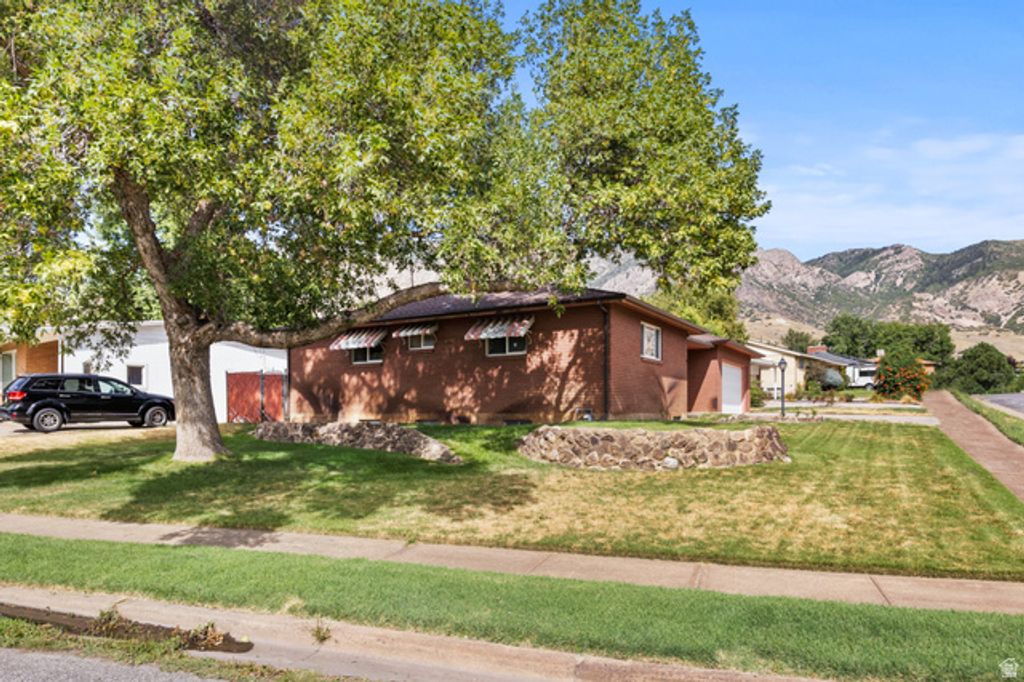 1008 HENDERSON DR, Ogden, UT 84404 — photo 4