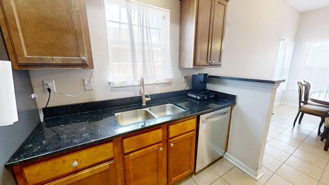431 Tropical Way, Freeport, FL 32439