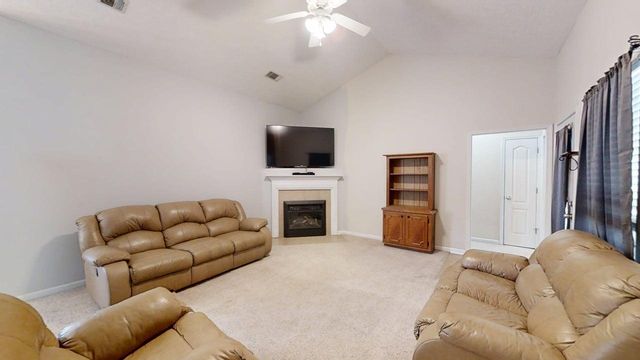 431 Tropical Way, Freeport, FL 32439