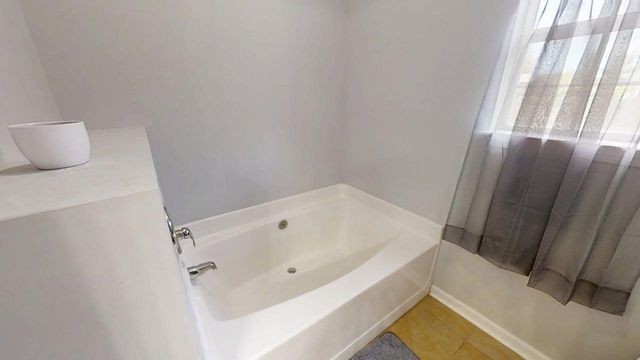 431 Tropical Way, Freeport, FL 32439