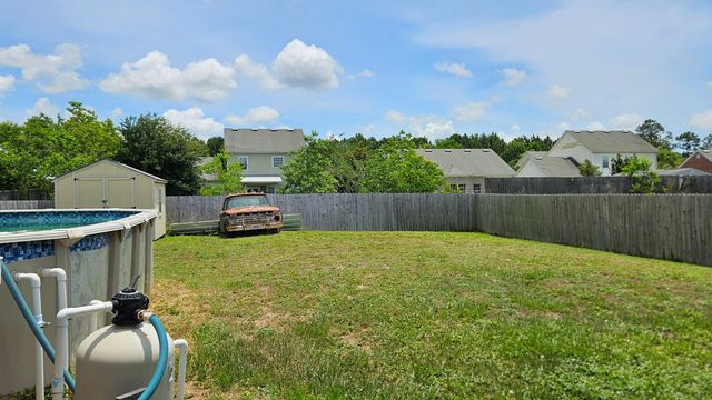 431 Tropical Way, Freeport, FL 32439