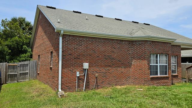 431 Tropical Way, Freeport, FL 32439