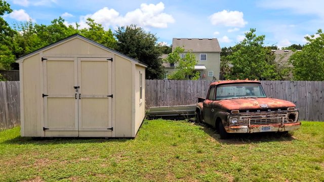 431 Tropical Way, Freeport, FL 32439