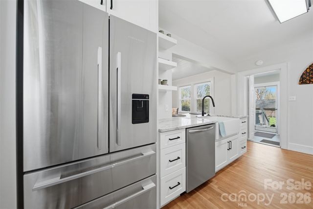 203 8th Street NE, Conover, NC 28613