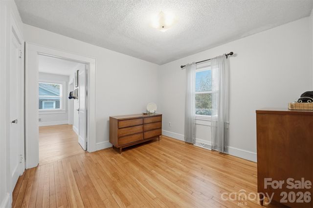 203 8th Street NE, Conover, NC 28613