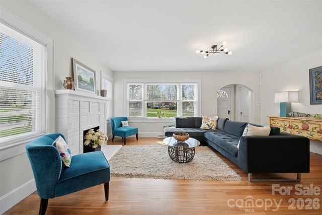 203 8th Street NE, Conover, NC 28613