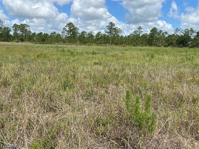 577 Kirby Thompson RD, Fort Denaud, FL 33935