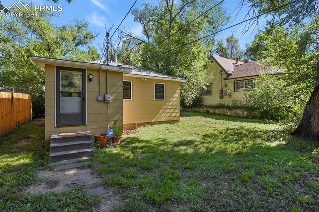 921 E Cucharras Street, Colorado Springs, CO 80903