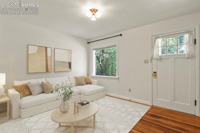 921 E Cucharras Street, Colorado Springs, CO 80903