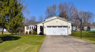 985 Berkshire Drive, Macedonia, OH 44056