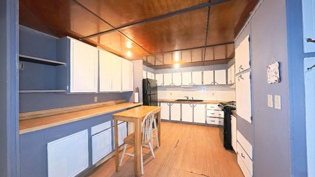 23635 1st Street, New Caney, TX 77357