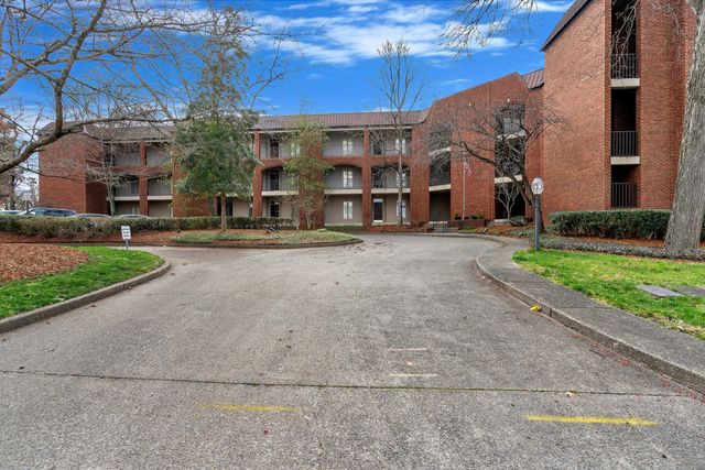 4105 Ashley Park Dr, Nashville, TN 37205