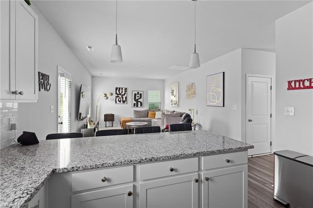 4832 Merganser Way, Kernersville, NC 27284