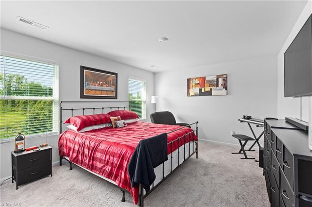 4832 Merganser Way, Kernersville, NC 27284