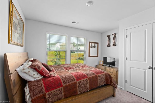 4832 Merganser Way, Kernersville, NC 27284