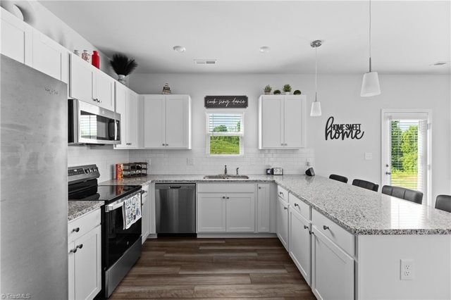 4832 Merganser Way, Kernersville, NC 27284