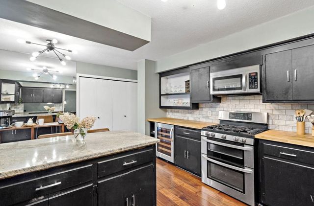 12708 Parkwood Drive, Burnsville, MN 55337