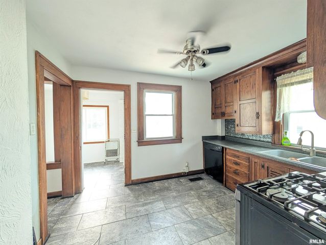 5914 MADISON Street, Bartonville, IL 61607