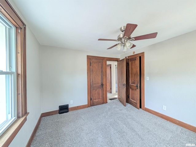 5914 MADISON Street, Bartonville, IL 61607