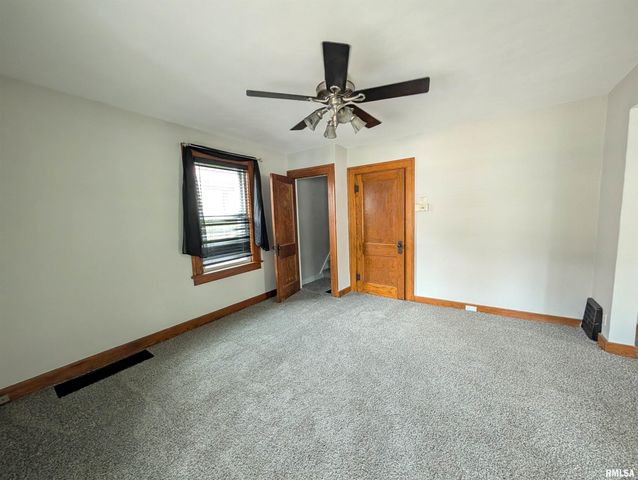 5914 MADISON Street, Bartonville, IL 61607