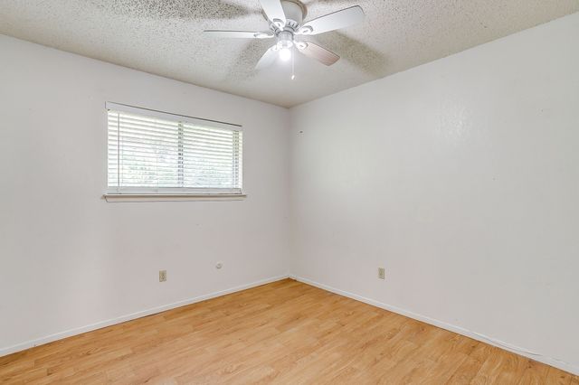 7221 Church Park Drive, Fort Worth, TX 76133