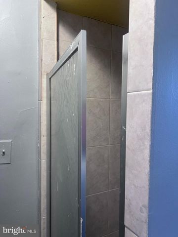 579 PINE ST, Camden, NJ 08103