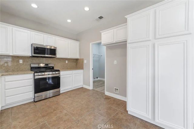 3921 Barbury Palms, Perris, CA 92571