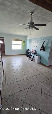 210 Juniper Avenue, Merritt Island, FL 32953