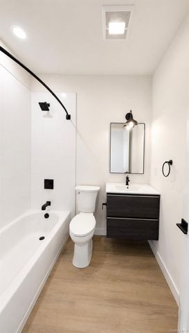 136 South 201, Poughkeepsie, NY 12601