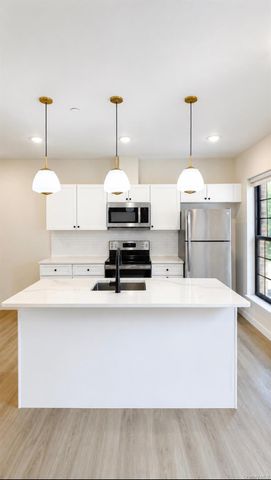 136 South 201, Poughkeepsie, NY 12601