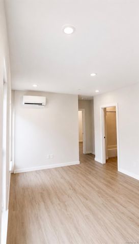 136 South 201, Poughkeepsie, NY 12601
