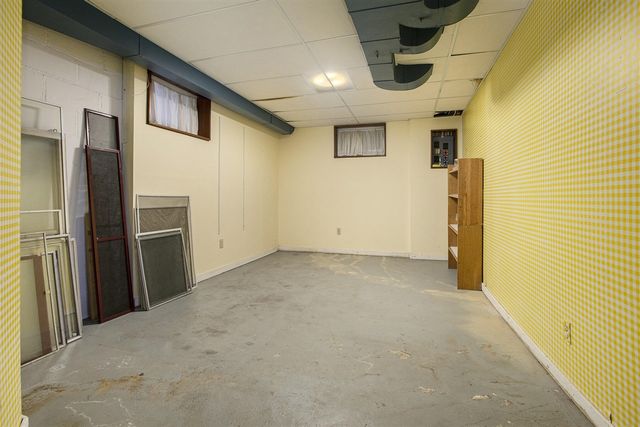 1408 W Washington Street, Ann Arbor, MI 48103