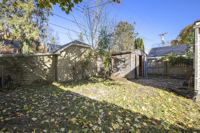 1408 W Washington Street, Ann Arbor, MI 48103