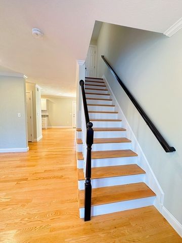 1400 Gorham 36, Lowell, MA 01852