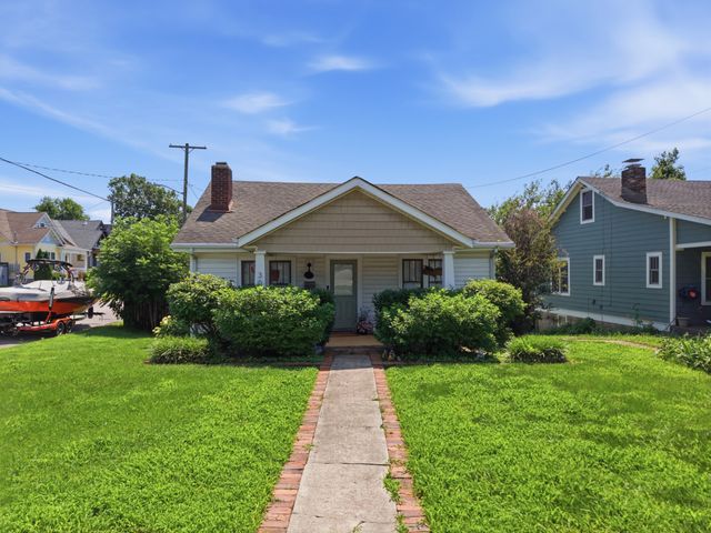 309 S 11th St, Nashville, TN 37206
