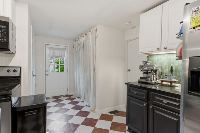 309 S 11th St, Nashville, TN 37206