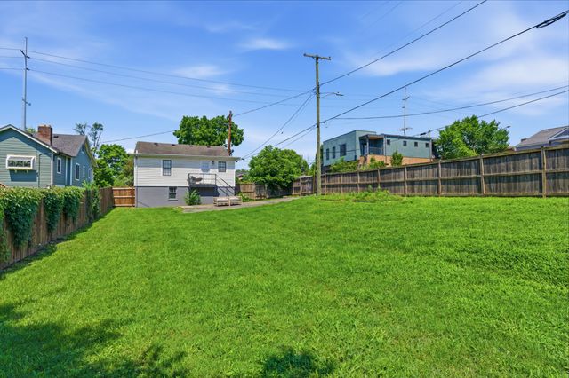 309 S 11th St, Nashville, TN 37206