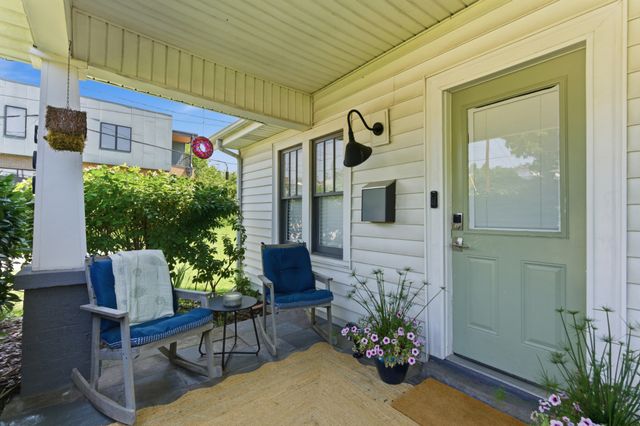 309 S 11th St, Nashville, TN 37206