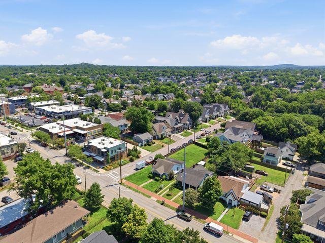 309 S 11th St, Nashville, TN 37206