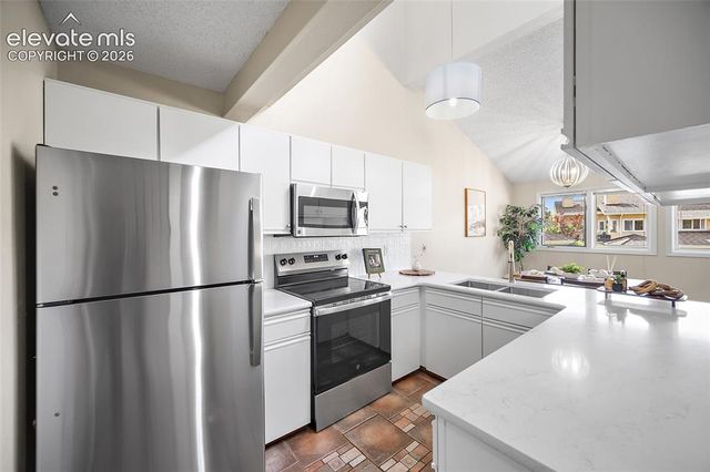 581 Observatory Drive, Colorado Springs, CO 80904